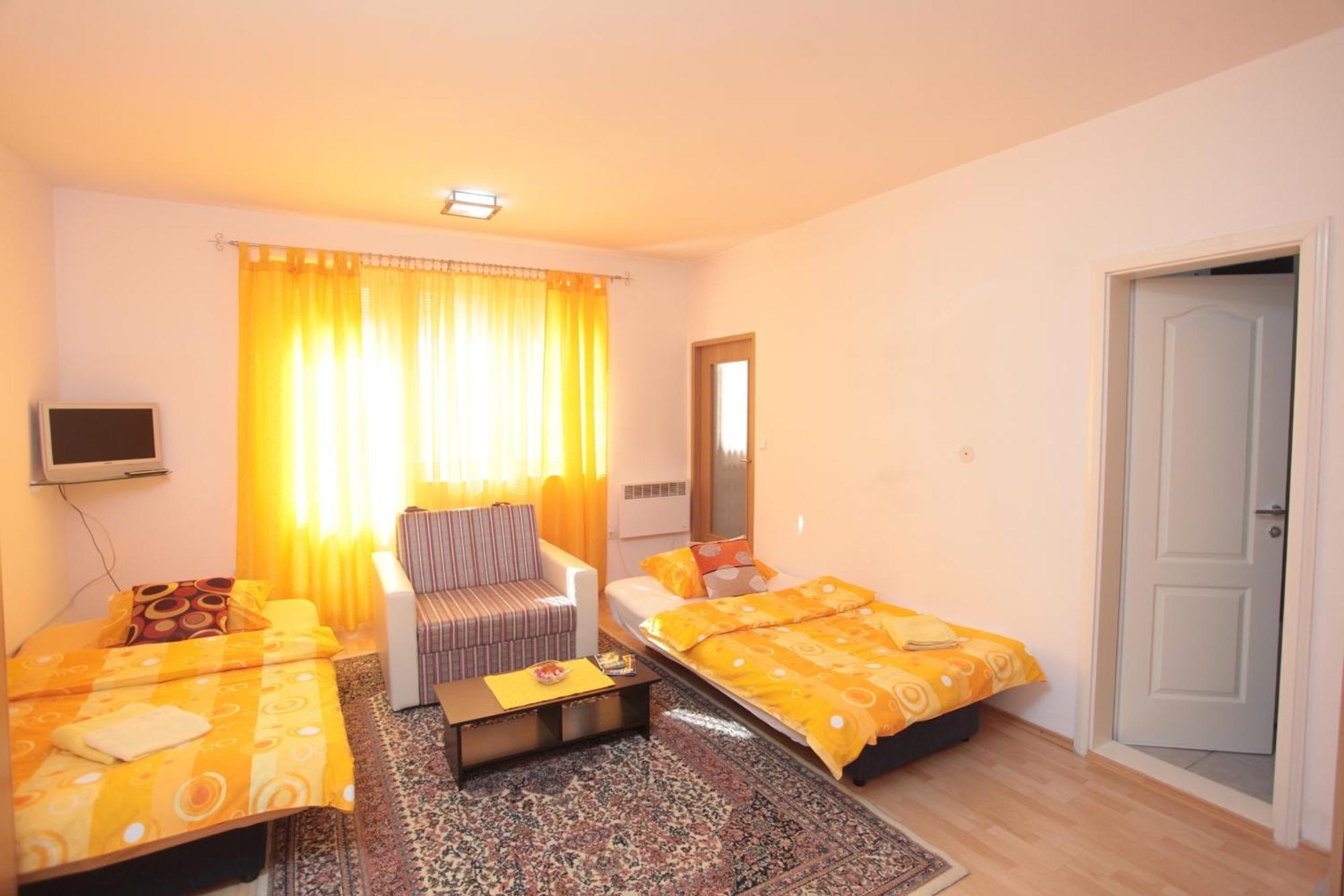 Apartments Kira Saraievo Quarto foto